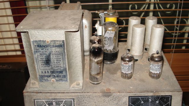 Musicola E40/10 Amplifier