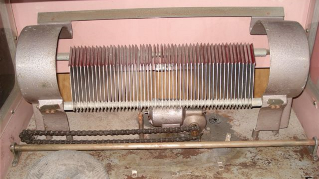 Musicola F-100 Mechanism, Serial Number #27 from Frog's collection (donated in 2014 to the Powerhouse Musuem in Sydney)